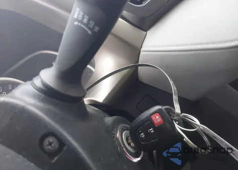 2013 Toyota Rav4 Le from USA, damaged, VIN 2T3BFREV2DW010563